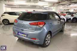 Hyundai i20 Yes! Plus Navi  /6 Χρόνια Δωρεάν Service '18