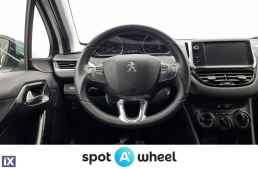 Peugeot 208 1.2 VTi Style '15