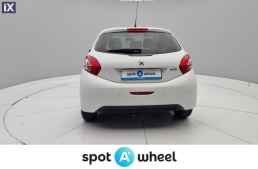 Peugeot 208 1.2 VTi Style '15