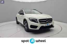 Mercedes-Benz GLA 180 d Fascination '15