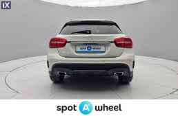 Mercedes-Benz GLA 180 d Fascination '15