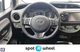 Toyota Yaris 1.5 Hybrid Style '15