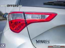 Toyota Yaris HSD Bi-Tone White/Black JPN 1.5 -GR '19