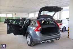 Volvo V60 Cross Country D4 Momentum Auto /6 Χρόνια Δωρεάν Service '17