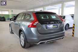 Volvo V60 Cross Country D4 Momentum Auto /6 Χρόνια Δωρεάν Service '17