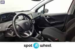 Peugeot 208 1.2 PureTech Allure '15