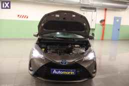 Toyota Yaris Style Sunroof /6 Χρόνια Δωρεάν Service '18