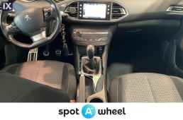 Peugeot 308 1.2 e-THP Style '17