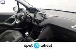 Peugeot 2008 1.2 PureTech Crossway '18