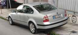 Volkswagen Passat 1,8T Trendline-Triptronic '02