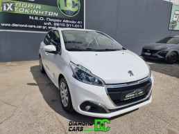 Peugeot 208  1.2 PureTech NAVIGATION PDC '19