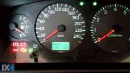 Toyota Avensis VVTI FULL EXTRA/LINEA SOL  '02