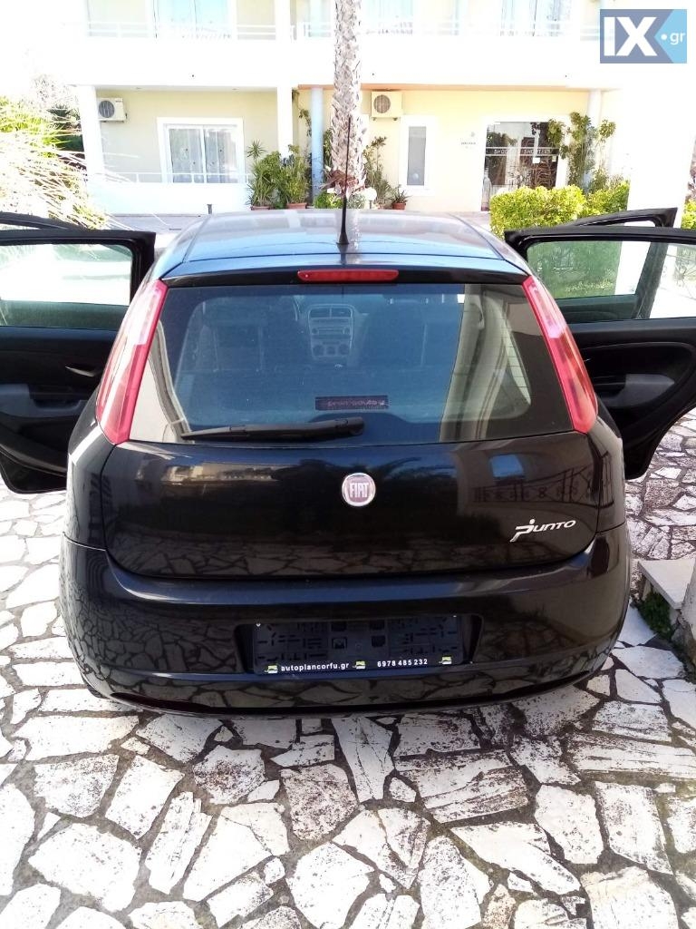 Ενοικίαση αυτοκινήτου Fiat Grande Punto