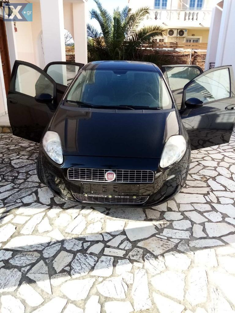 Ενοικίαση αυτοκινήτου Fiat Grande Punto